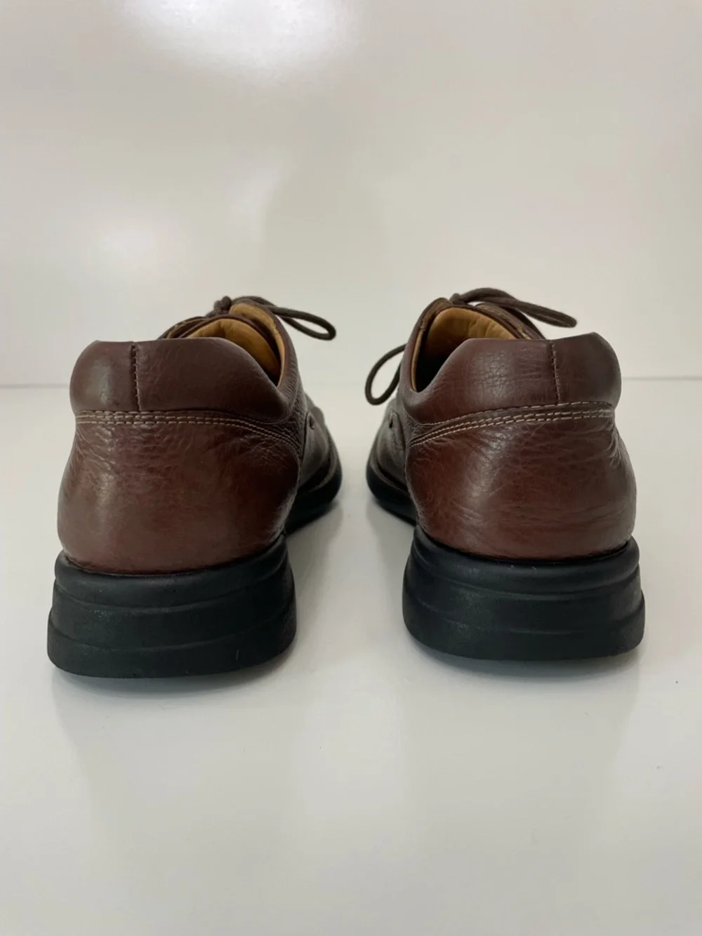 Johnston & Murphy Men's Brown Leather Bicycle Toe Oxford Casual Shoes, size 10